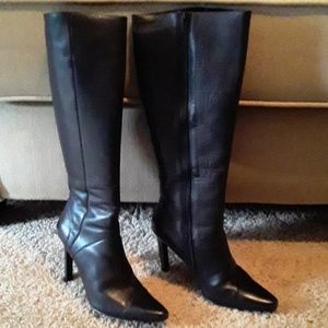 Black high heel boots size 7